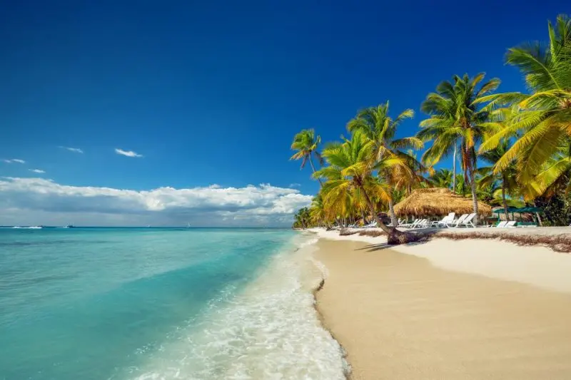 travel to the dominican republic from canada